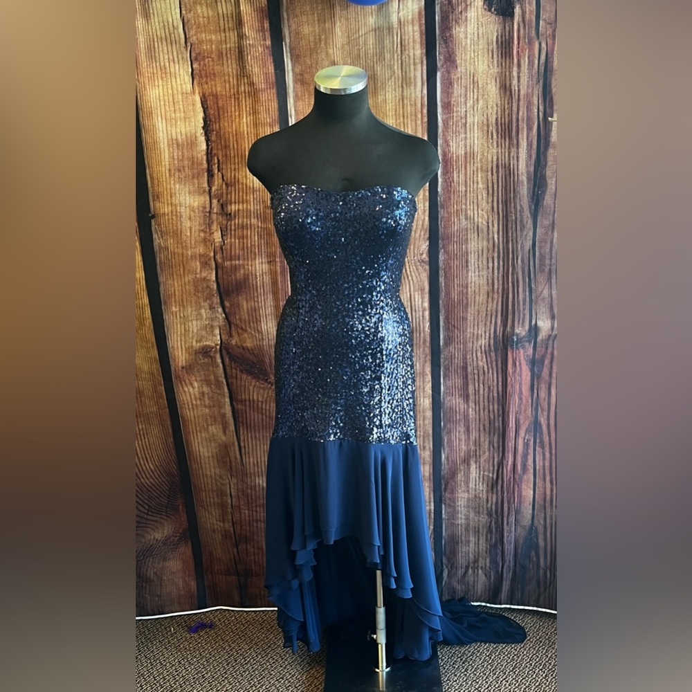 Fitted navy blue sequins prom dress
